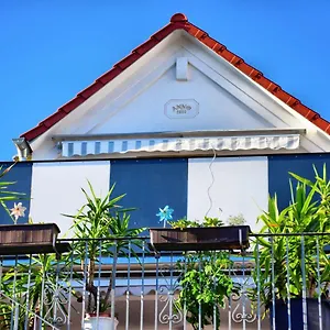 Apartment Louisenblick